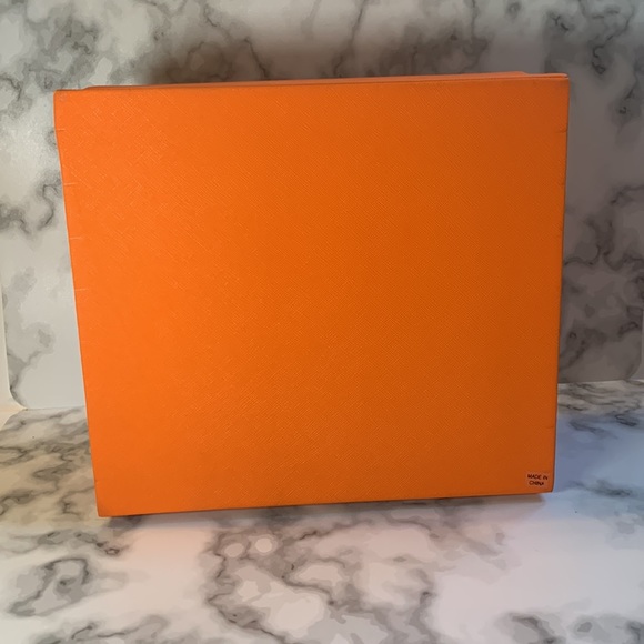 Tory Burch Orange & Gold Leather Storage Box - Picture 9 of 13